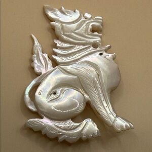 Antique mother of pearl White Mythical Creature foo dog brooch pin Asian art